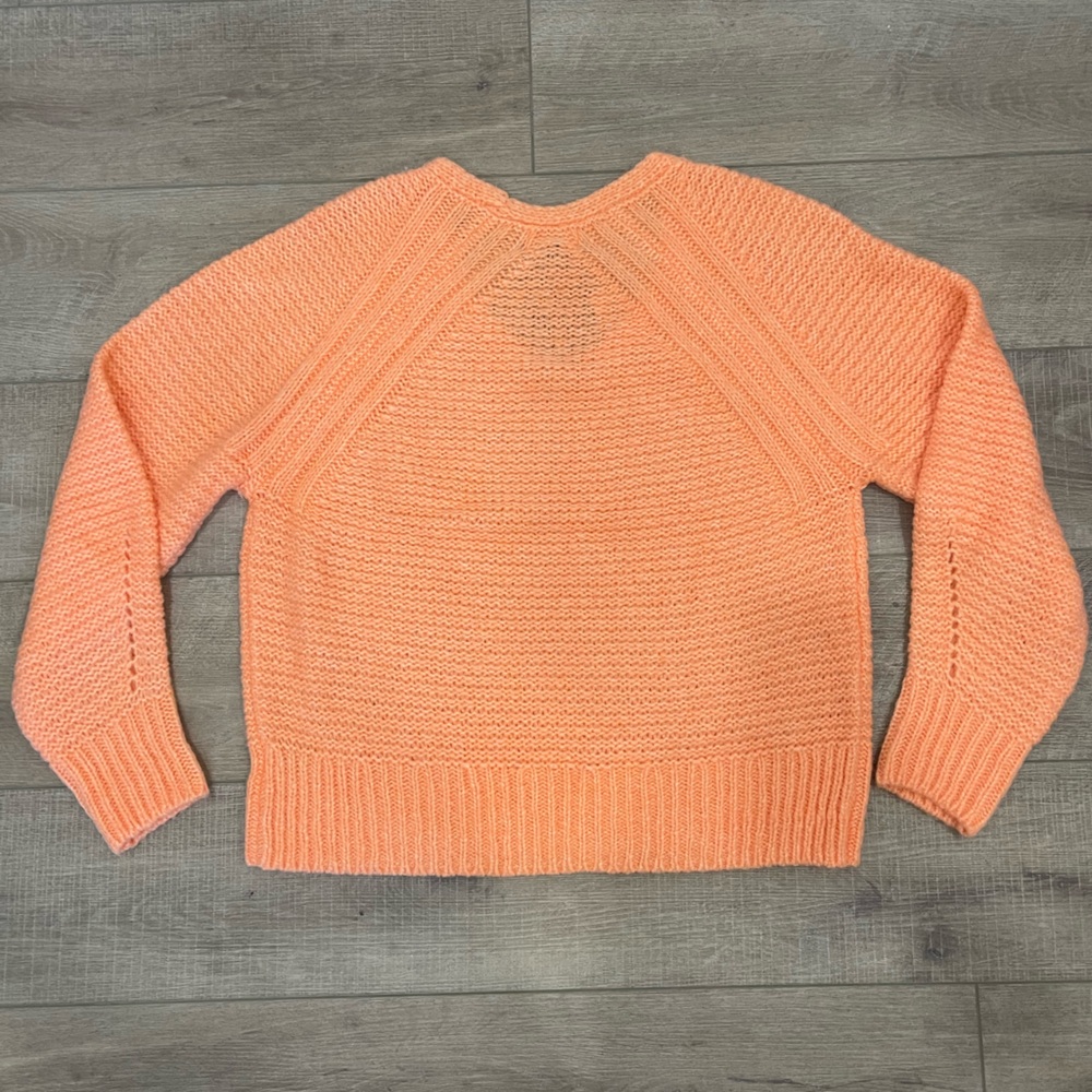 Universal Thread Sweater - Picture 3 of 7